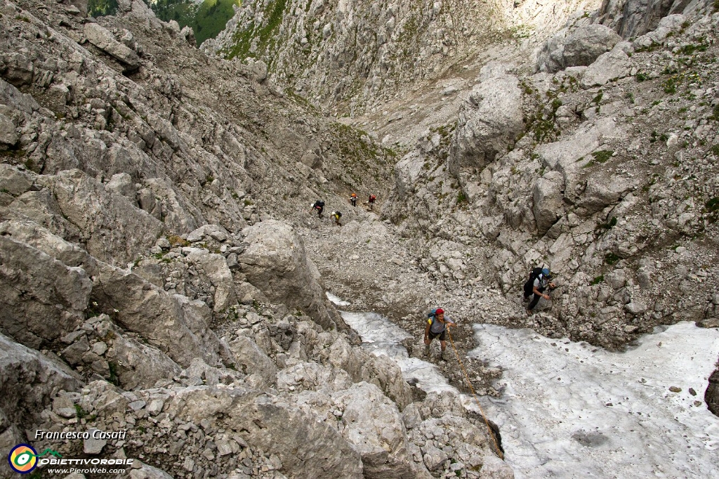 012 - Altro particolare della salita nel canalino.jpg